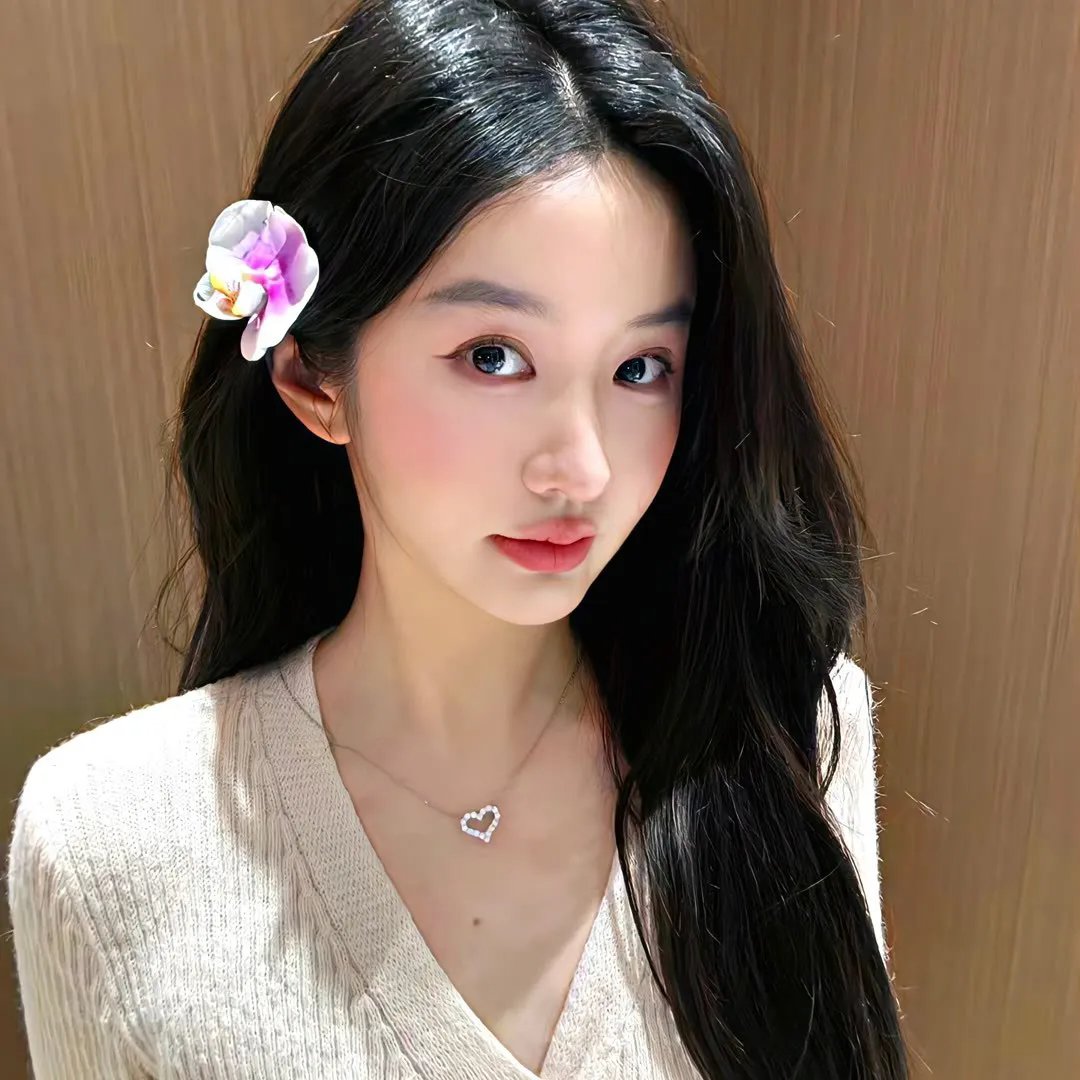 村里来了个直播女神